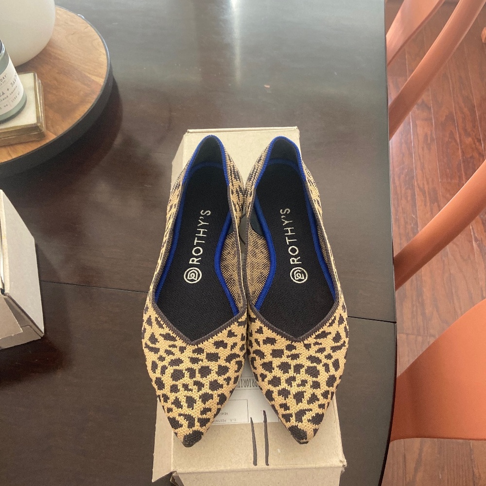 Rothy’s point : leopard 8.5